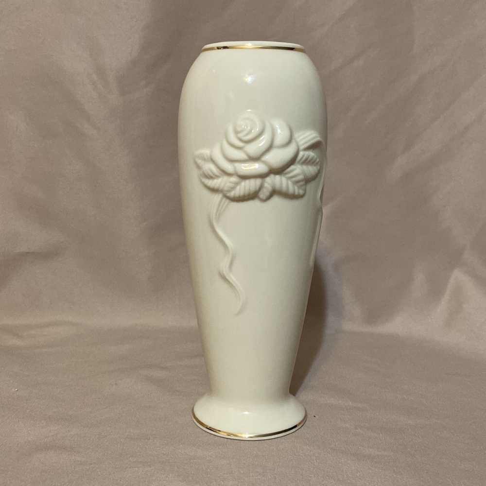 Lenox Collections Rose Blossom Medium Vase